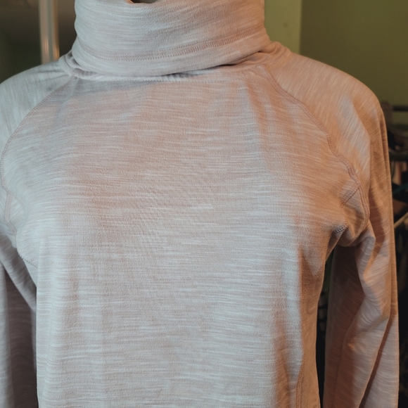 Kyodan outdoor pink cowl neck pullover - Picture 1 of 15